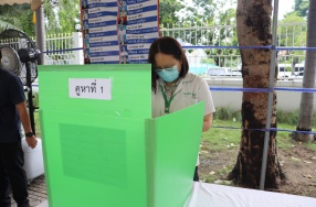 รักษาราชการแทนผู้อำนวยการทัณฑสถานโรงพยาบาลราชทัณฑ์ พร้อมด้วย ...